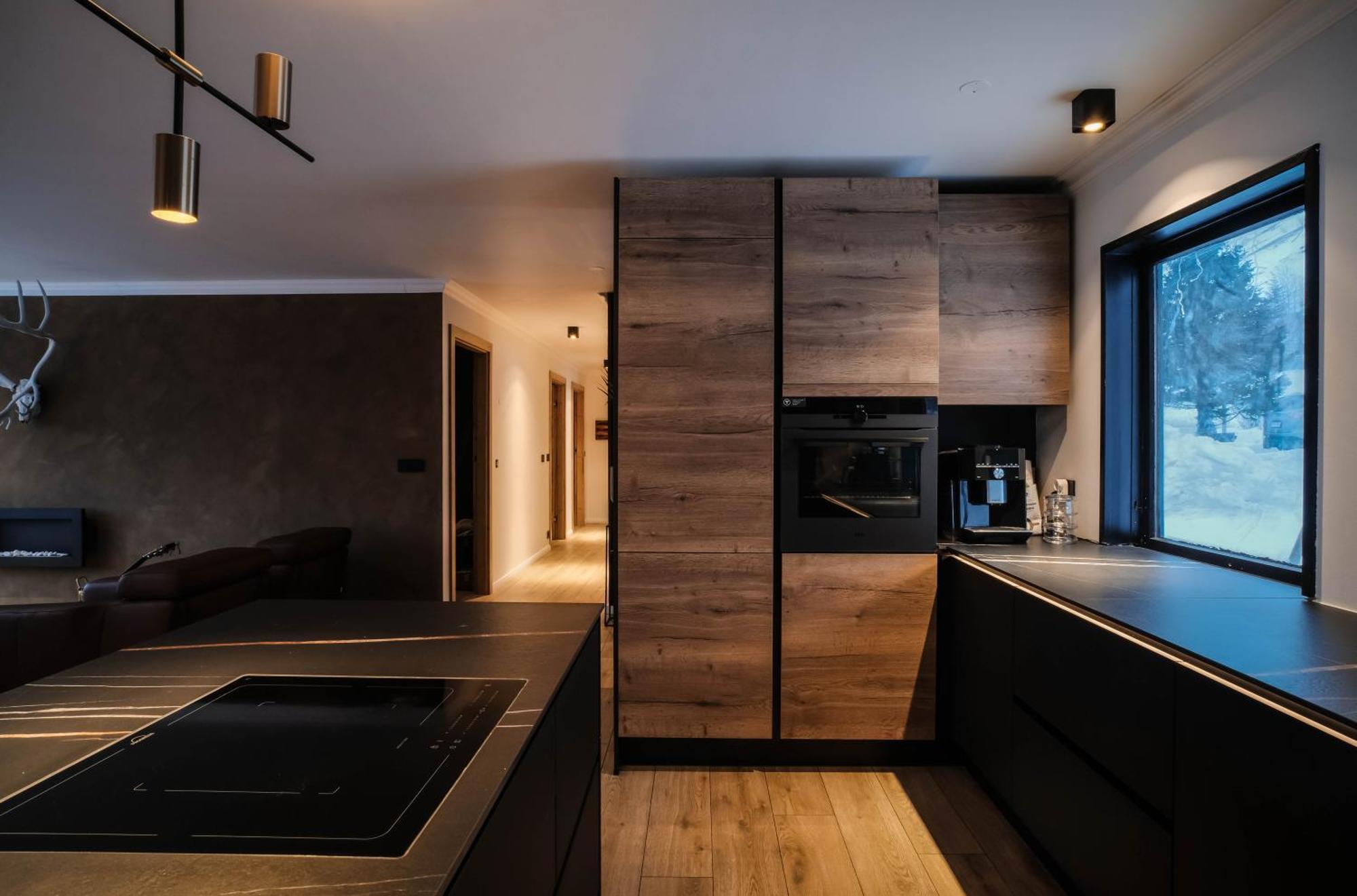Botnahlid Villa, Mountain And Town Views And Outdoor Sauna Seyðisfjörður エクステリア 写真