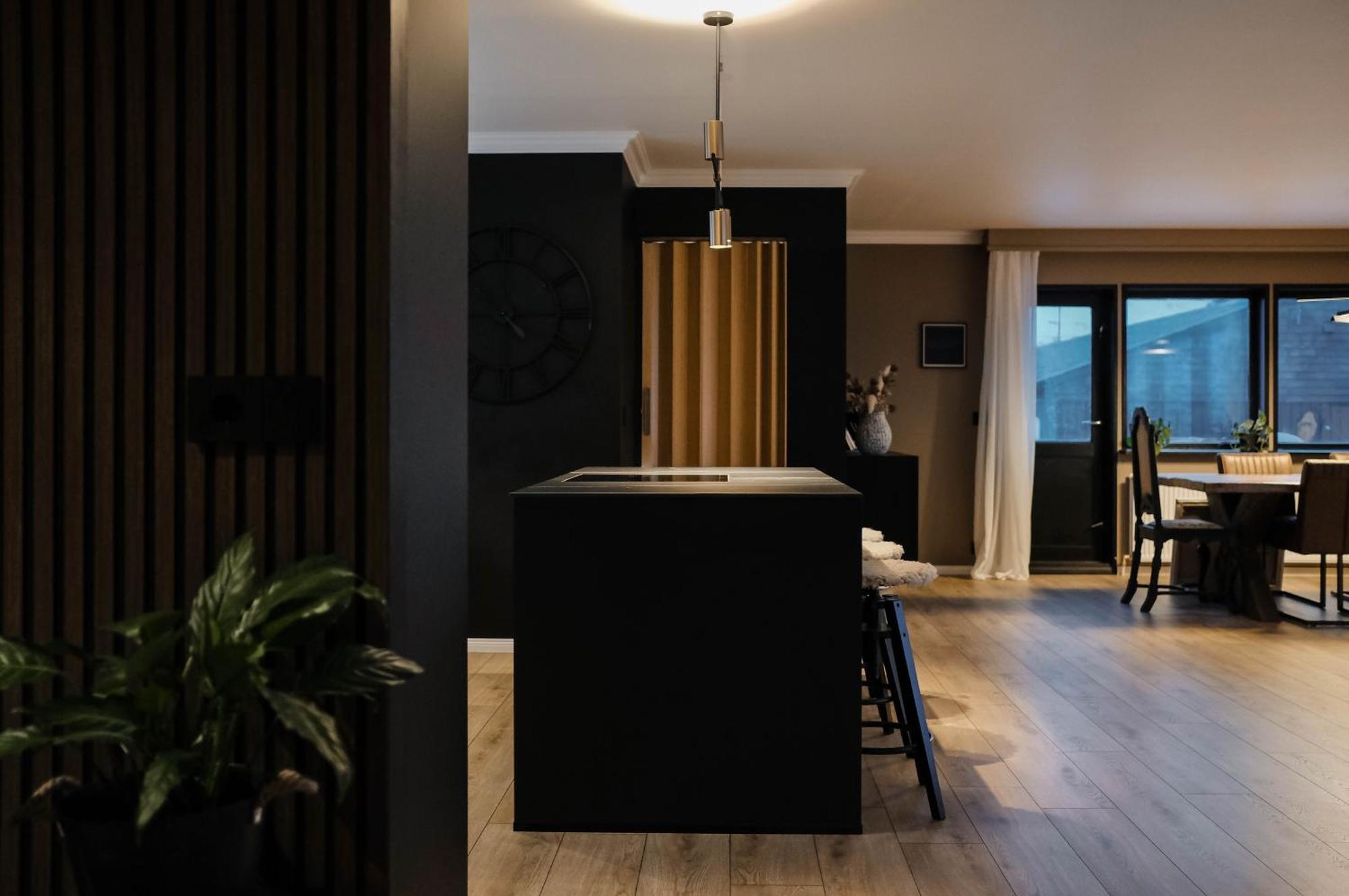 Botnahlid Villa, Mountain And Town Views And Outdoor Sauna Seyðisfjörður エクステリア 写真