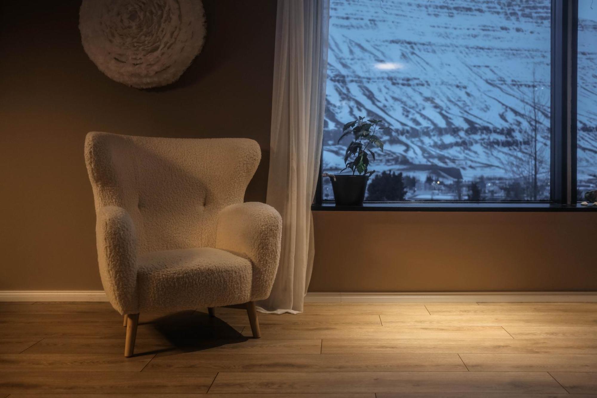 Botnahlid Villa, Mountain And Town Views And Outdoor Sauna Seyðisfjörður エクステリア 写真